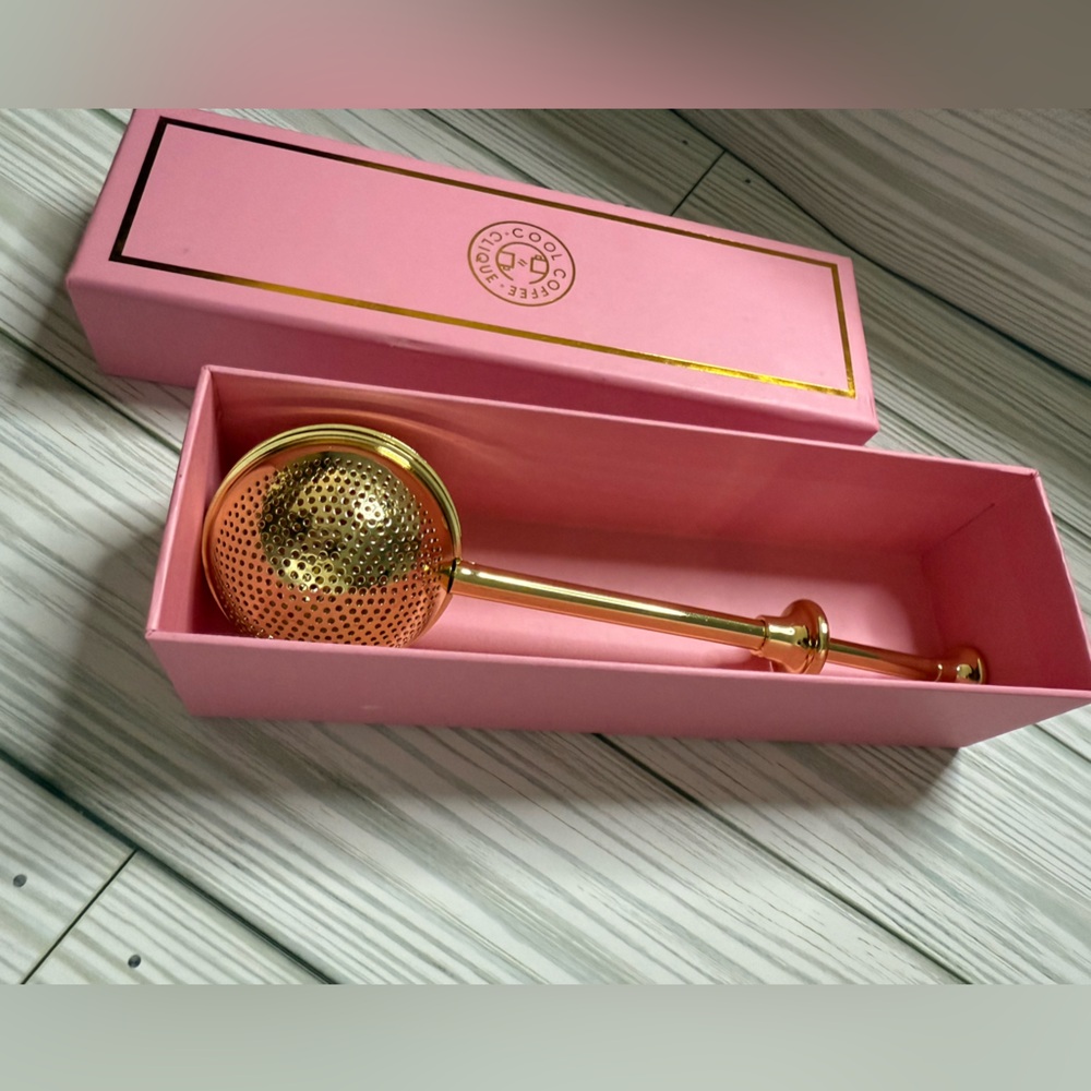 Cool Coffee Clique Gold Tea Infuser